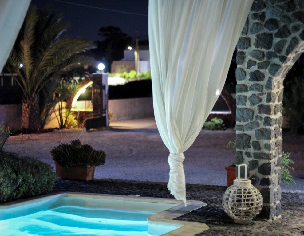 Villa Anemomilos Perissa Bagian luar foto