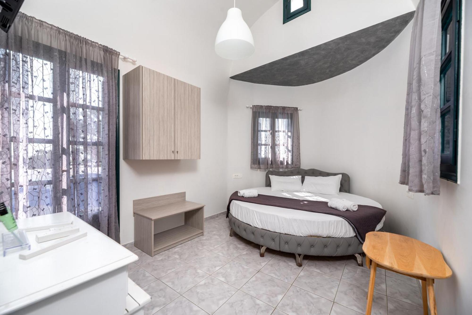 Villa Anemomilos Perissa Bagian luar foto